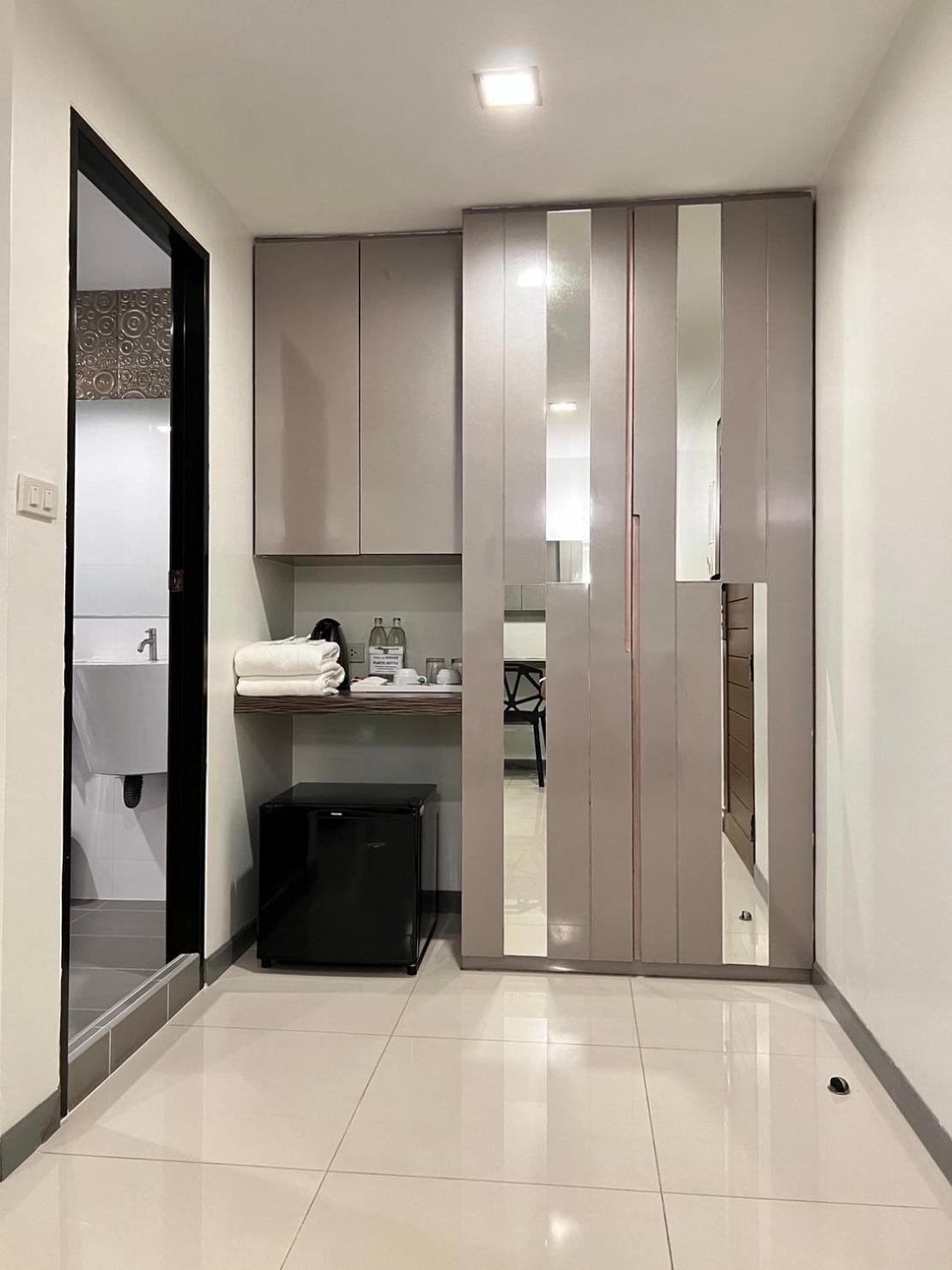 Cubic Pratunam Bangkok Exterior foto